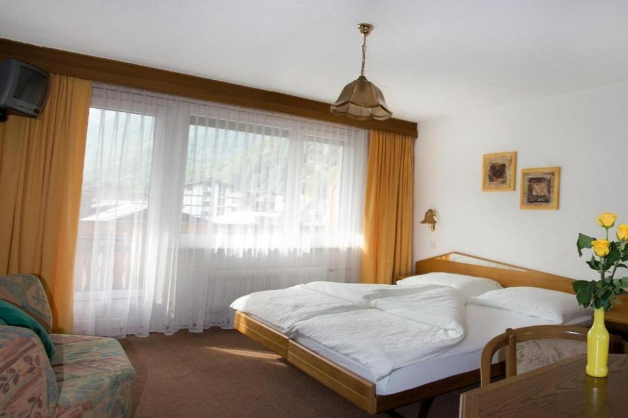 Hotel Alpha Saas-Grund Exteriör bild