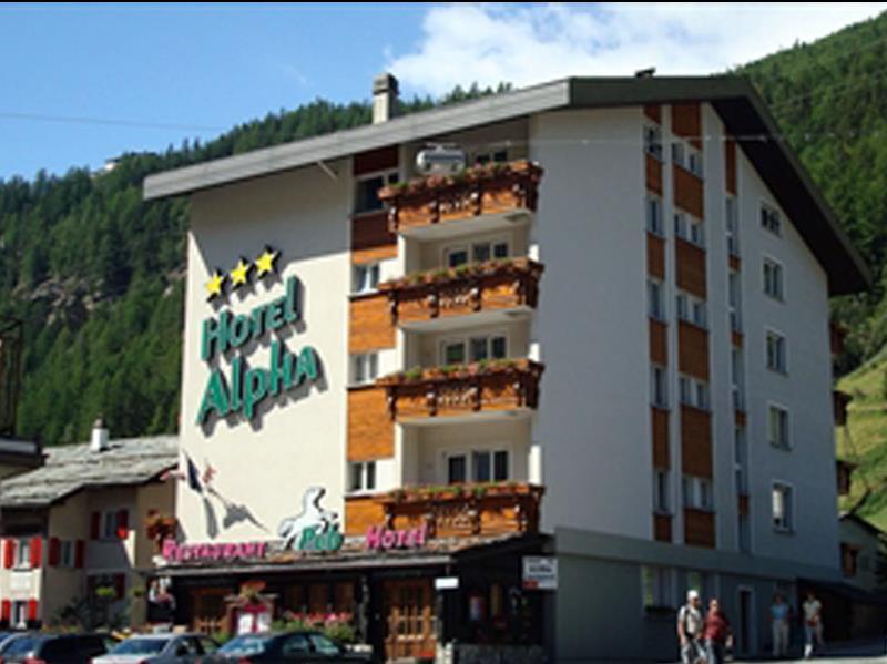Hotel Alpha Saas-Grund Exteriör bild