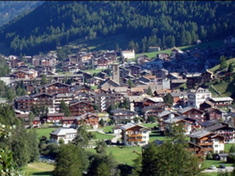 Hotel Alpha Saas-Grund Exteriör bild